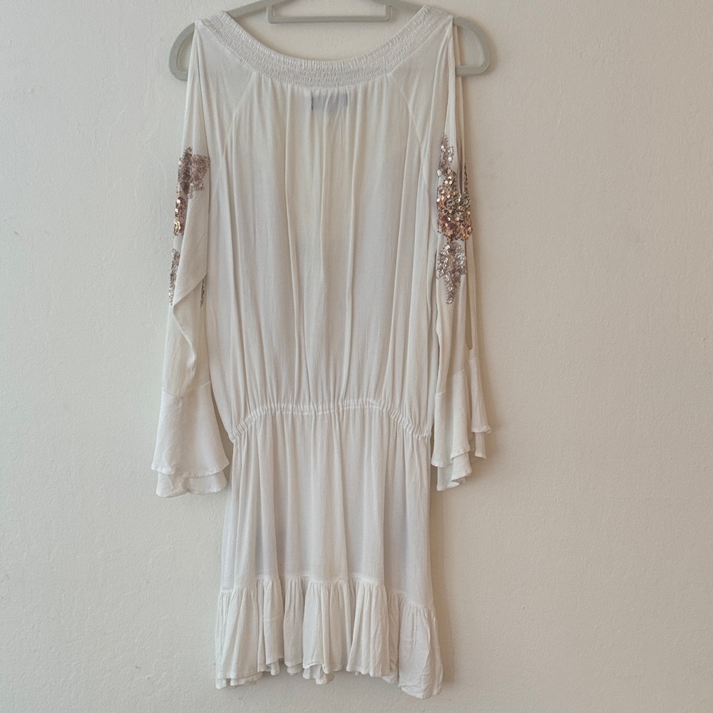 K&I White Beach Tunic / Dress with Gold Sequin Floral Accents - Picture 5 of 5